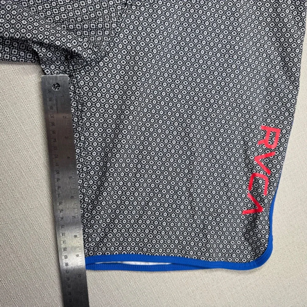 RVCA these way